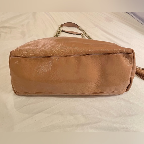 Gucci Soho Leather Handbag - Picture 3 of 14